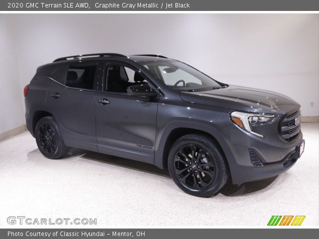 2020 GMC Terrain SLE AWD in Graphite Gray Metallic