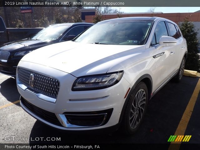 2019 Lincoln Nautilus Reserve AWD in White Platinum
