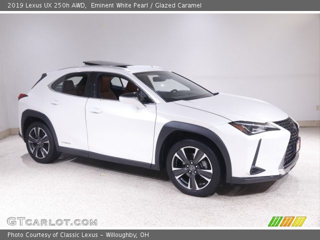2019 Lexus UX 250h AWD in Eminent White Pearl