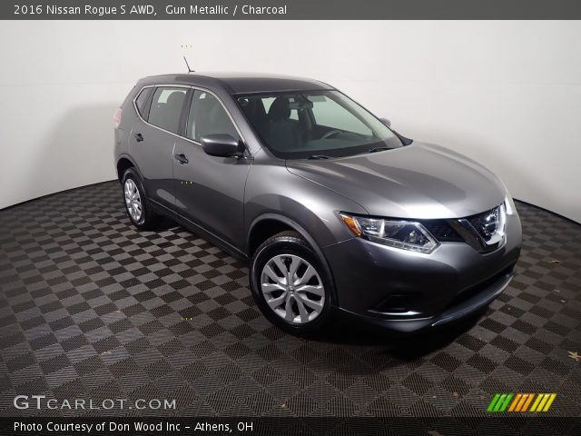 2016 Nissan Rogue S AWD in Gun Metallic