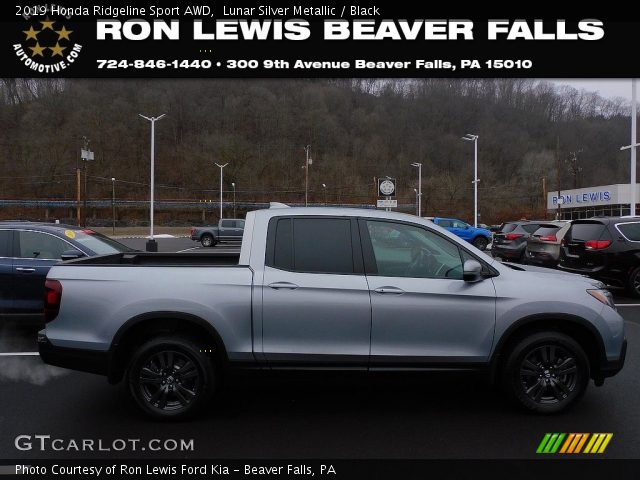 2019 Honda Ridgeline Sport AWD in Lunar Silver Metallic