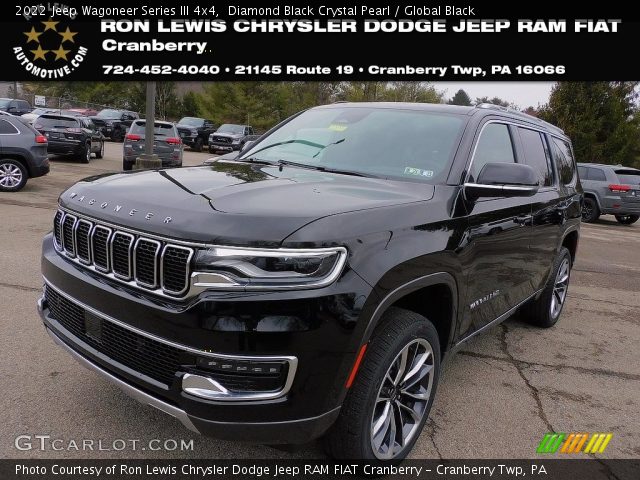 2022 Jeep Wagoneer Series III 4x4 in Diamond Black Crystal Pearl