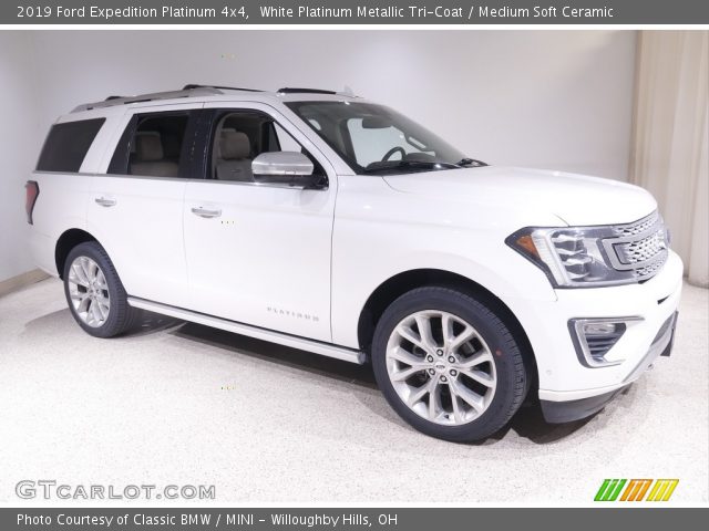 2019 Ford Expedition Platinum 4x4 in White Platinum Metallic Tri-Coat