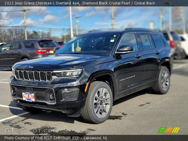 2022 Jeep Grand Cherokee L Overland 4x4 in Diamond Black Crystal Pearl