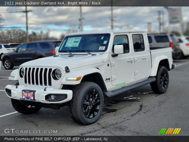 2022 Jeep Gladiator Overland 4x4 in Bright White