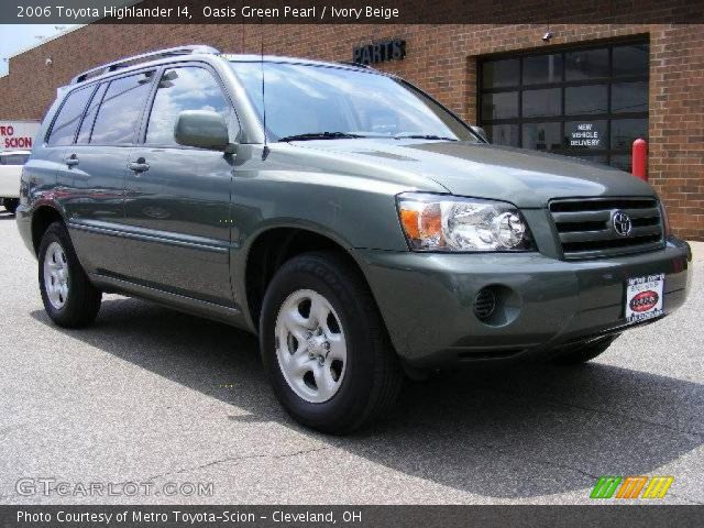 2006 Toyota Highlander I4 in Oasis Green Pearl