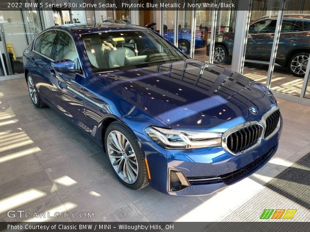 2022 BMW 5 Series 530i xDrive Sedan in Phytonic Blue Metallic
