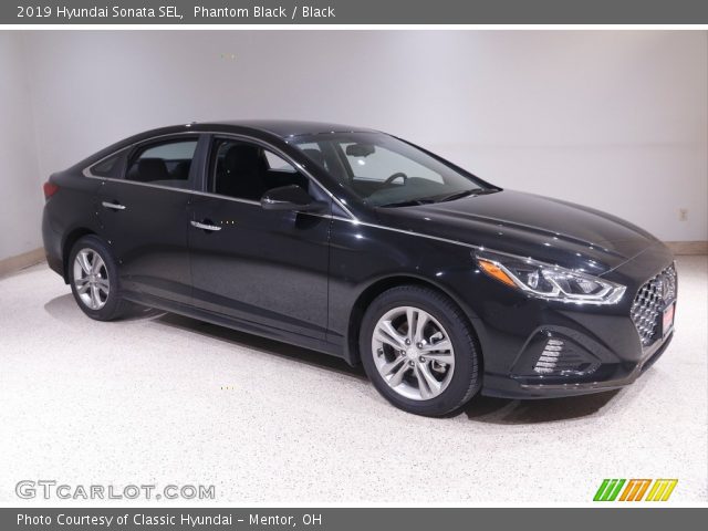 2019 Hyundai Sonata SEL in Phantom Black