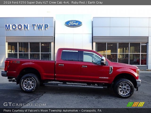 2019 Ford F250 Super Duty XLT Crew Cab 4x4 in Ruby Red