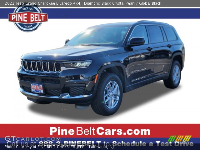 2022 Jeep Grand Cherokee L Laredo 4x4 in Diamond Black Crystal Pearl