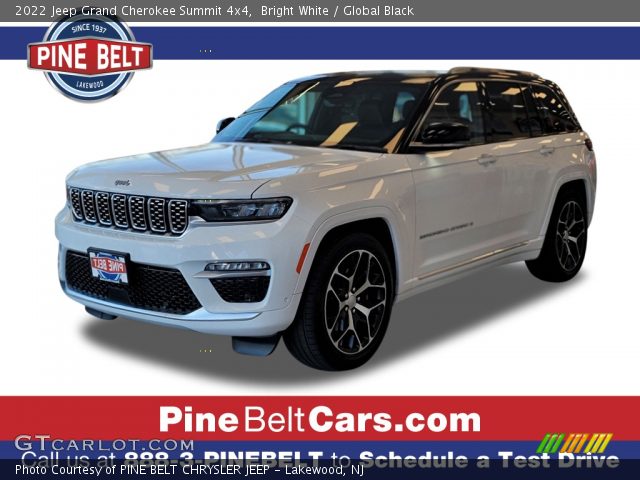 2022 Jeep Grand Cherokee Summit 4x4 in Bright White