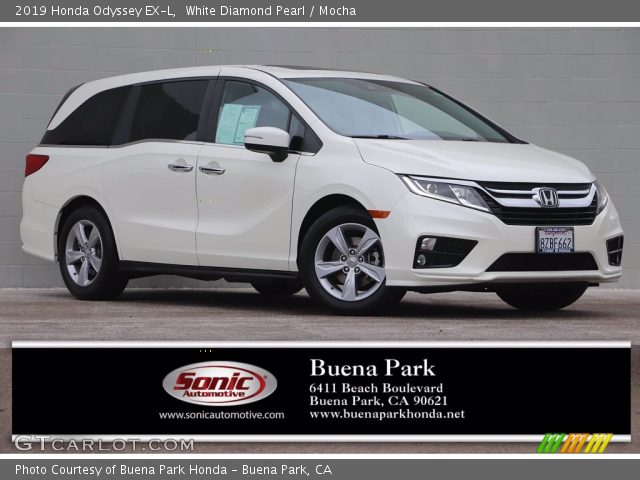 2019 Honda Odyssey EX-L in White Diamond Pearl