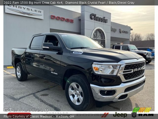 2022 Ram 1500 Big Horn Crew Cab 4x4 in Diamond Black Crystal Pearl
