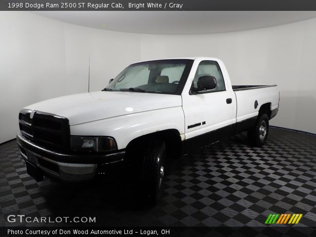 1998 Dodge Ram 2500 ST Regular Cab in Bright White