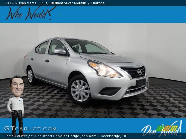 2019 Nissan Versa S Plus in Brilliant Silver Metallic