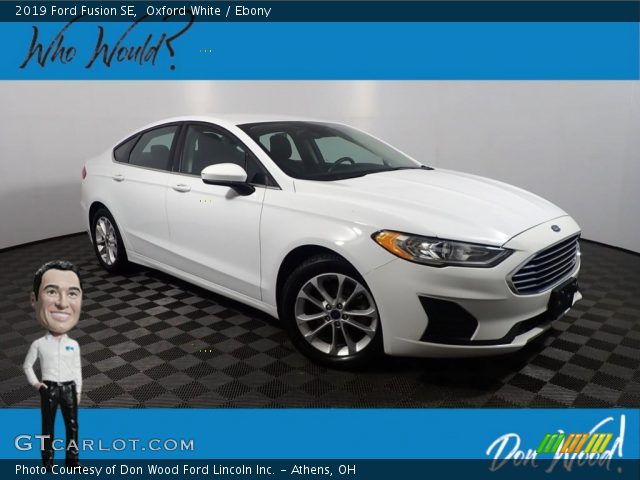 2019 Ford Fusion SE in Oxford White