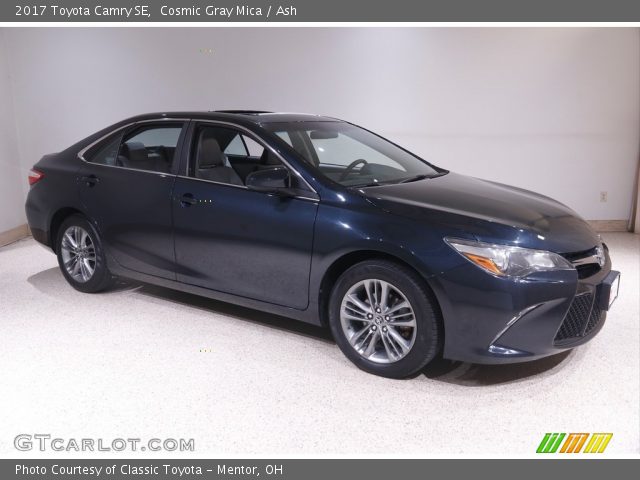 2017 Toyota Camry SE in Cosmic Gray Mica