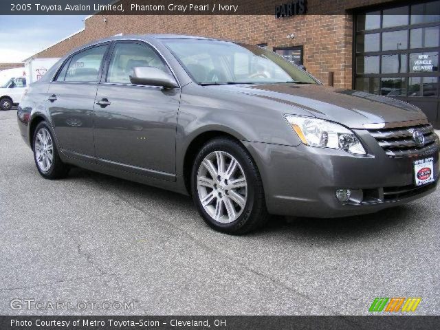 2005 Toyota Avalon Limited in Phantom Gray Pearl