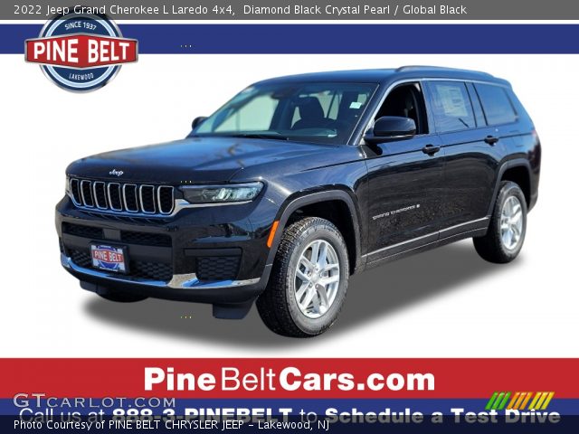 2022 Jeep Grand Cherokee L Laredo 4x4 in Diamond Black Crystal Pearl