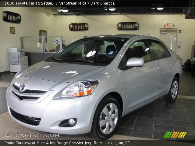 2008 Toyota Yaris S Sedan in Silver Streak Mica