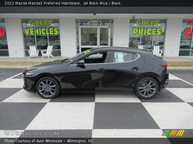 2022 Mazda Mazda3 Preferred Hatchback in Jet Black Mica