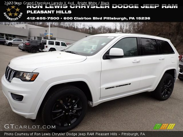 2022 Jeep Grand Cherokee Laredo X 4x4 in Bright White