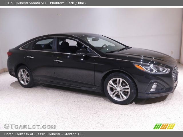 2019 Hyundai Sonata SEL in Phantom Black
