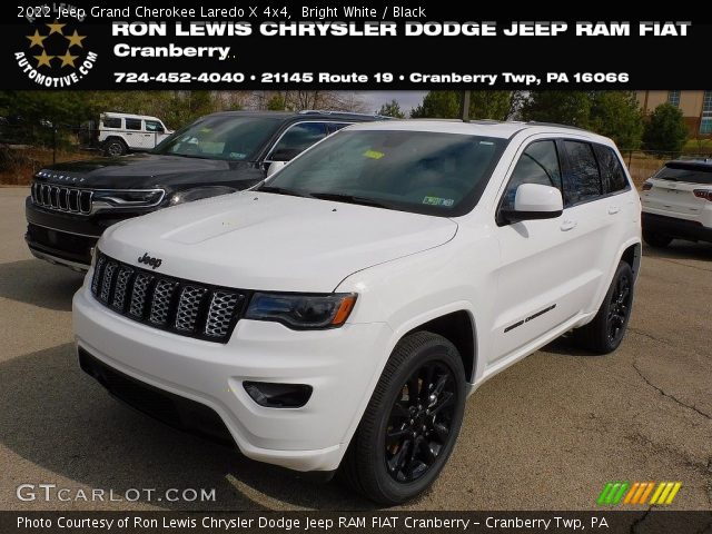 2022 Jeep Grand Cherokee Laredo X 4x4 in Bright White