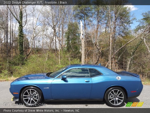 2022 Dodge Challenger R/T in Frostbite