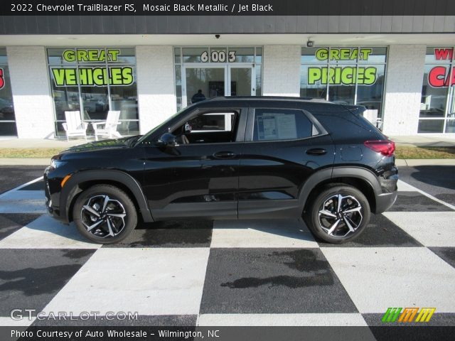 2022 Chevrolet TrailBlazer RS in Mosaic Black Metallic