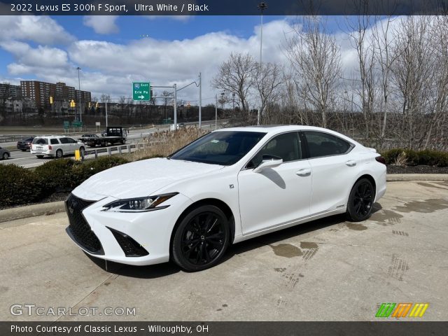 2022 Lexus ES 300h F Sport in Ultra White