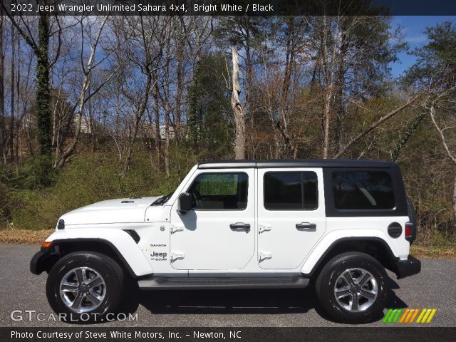 2022 Jeep Wrangler Unlimited Sahara 4x4 in Bright White