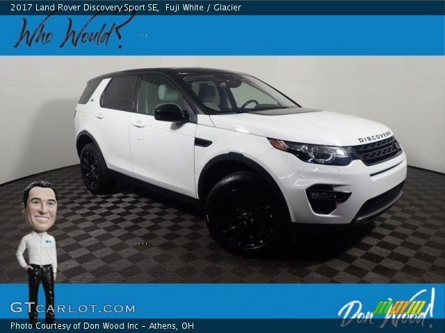 2017 Land Rover Discovery Sport SE in Fuji White