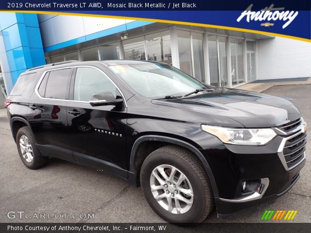2019 Chevrolet Traverse LT AWD in Mosaic Black Metallic