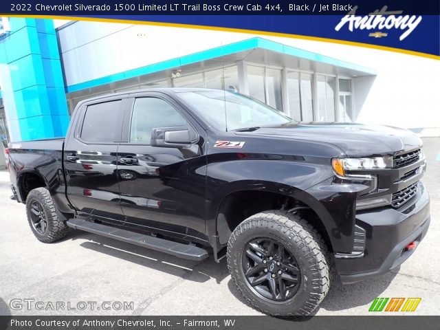 2022 Chevrolet Silverado 1500 Limited LT Trail Boss Crew Cab 4x4 in Black