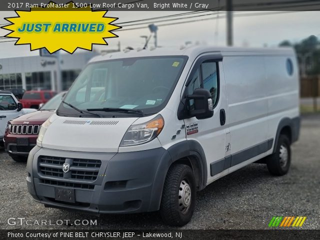 2017 Ram ProMaster 1500 Low Roof Cargo Van in Bright White