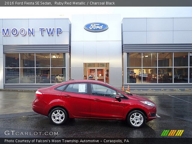 2016 Ford Fiesta SE Sedan in Ruby Red Metallic