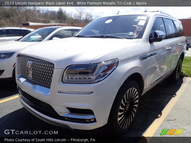 2019 Lincoln Navigator Black Label 4x4 in White Platinum Metallic Tri-Coat