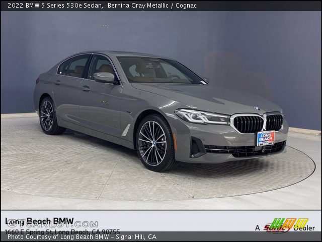 2022 BMW 5 Series 530e Sedan in Bernina Gray Metallic