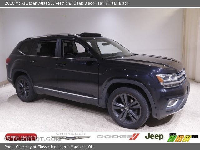 2018 Volkswagen Atlas SEL 4Motion in Deep Black Pearl