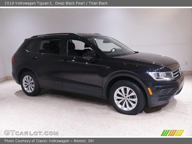 2019 Volkswagen Tiguan S in Deep Black Pearl