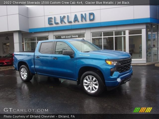 2022 Chevrolet Silverado 1500 Custom Crew Cab 4x4 in Glacier Blue Metallic