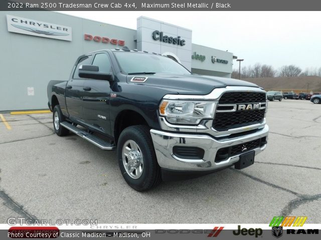 2022 Ram 2500 Tradesman Crew Cab 4x4 in Maximum Steel Metallic