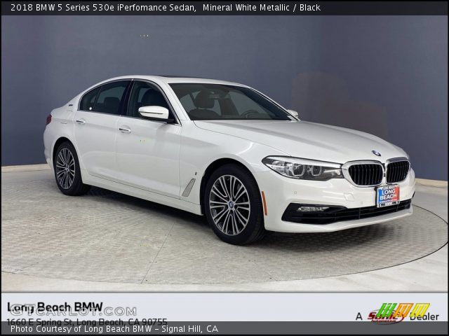 2018 BMW 5 Series 530e iPerfomance Sedan in Mineral White Metallic