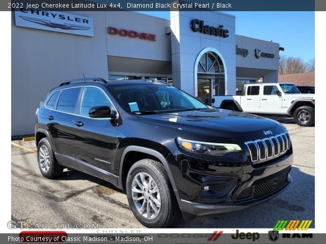 2022 Jeep Cherokee Latitude Lux 4x4 in Diamond Black Crystal Pearl