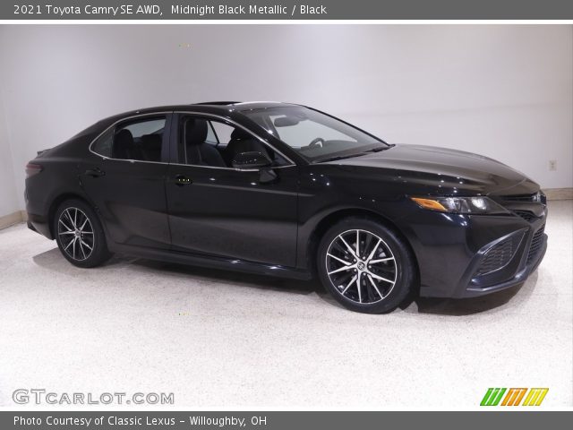 2021 Toyota Camry SE AWD in Midnight Black Metallic