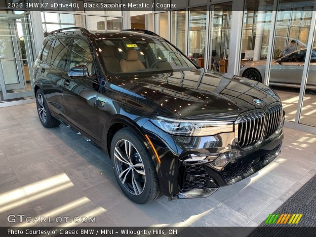 2022 BMW X7 xDrive40i in Black Sapphire Metallic