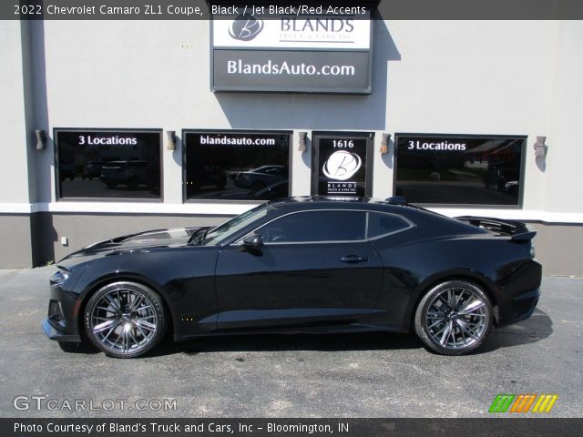 2022 Chevrolet Camaro ZL1 Coupe in Black