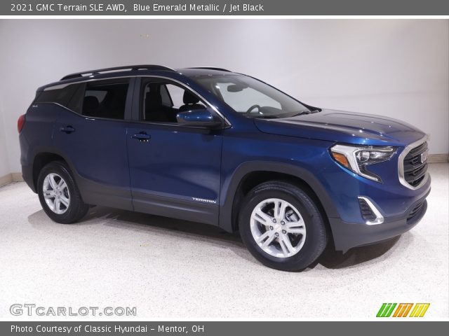 2021 GMC Terrain SLE AWD in Blue Emerald Metallic