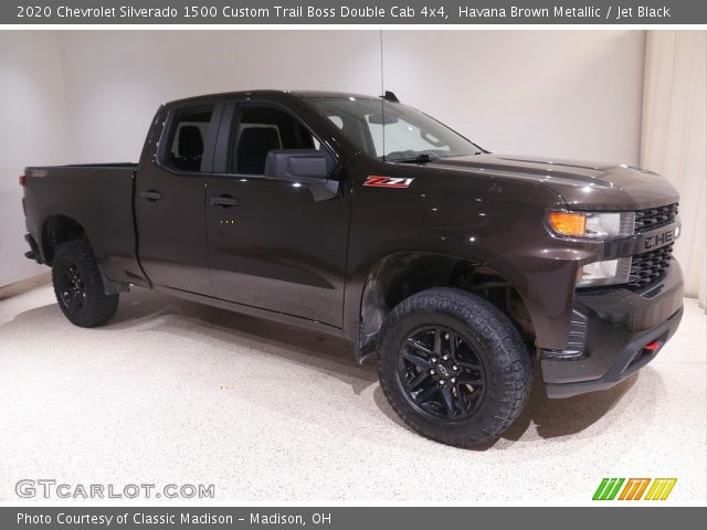 2020 Chevrolet Silverado 1500 Custom Trail Boss Double Cab 4x4 in Havana Brown Metallic